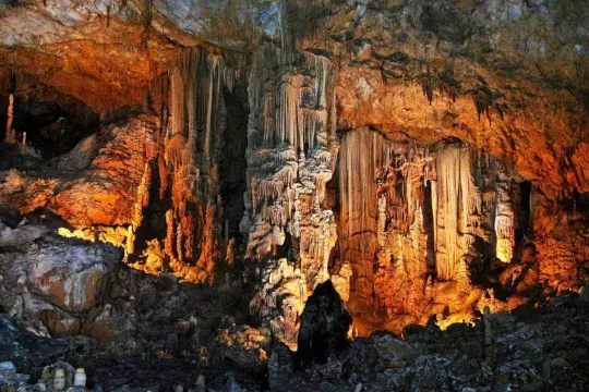 Cave of Skalia