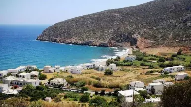 Apollonas beach